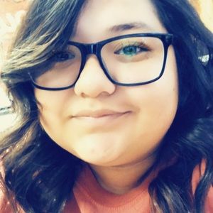 Meet your Posher, Lynette